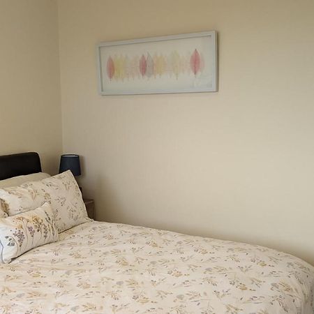 Meadow View Studio Daire Gillingham  Dış mekan fotoğraf
